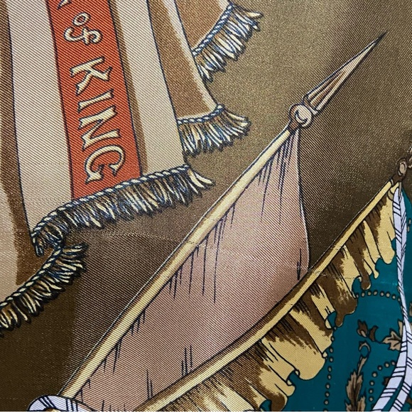 Juhli Vancouver women boroque stylish silky  bomber jacket. Size M/L. Used. - Picture 13 of 14